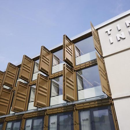 Tin Inn Montabaur L Einfach Gut - Das Hotel Aus Hochwertig Ausgebauten Ueberseecontainern Екстериор снимка